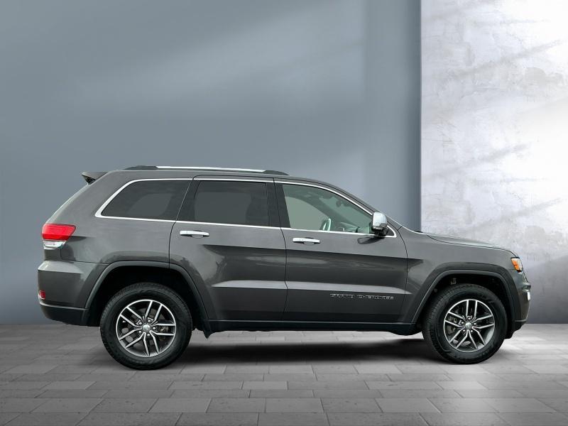 used 2018 Jeep Grand Cherokee car, priced at $18,999