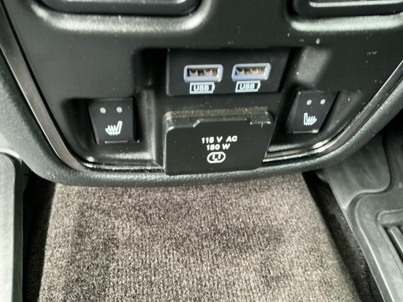 used 2018 Jeep Grand Cherokee car, priced at $18,999