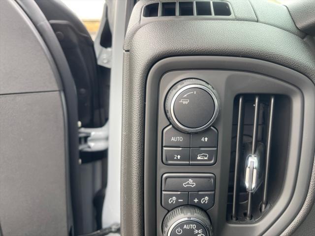 new 2025 Chevrolet Silverado 1500 car, priced at $46,490