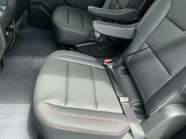 new 2025 Chevrolet Traverse car, priced at $51,694