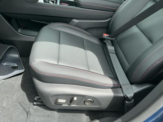 new 2025 Chevrolet Traverse car, priced at $51,694