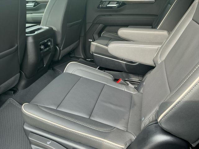 new 2025 Chevrolet Suburban car, priced at $81,494