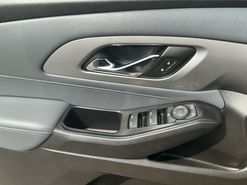 used 2019 Chevrolet Traverse car, priced at $21,499