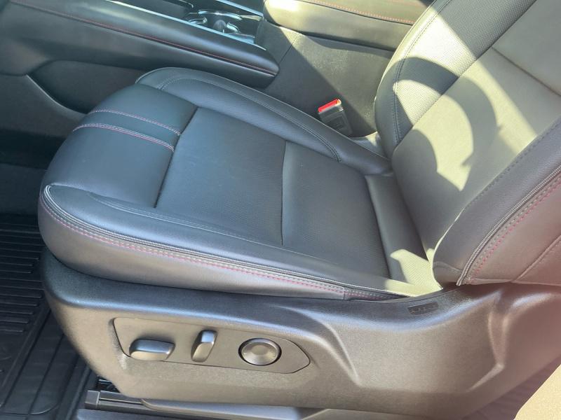 used 2025 Chevrolet Suburban car, priced at $73,490