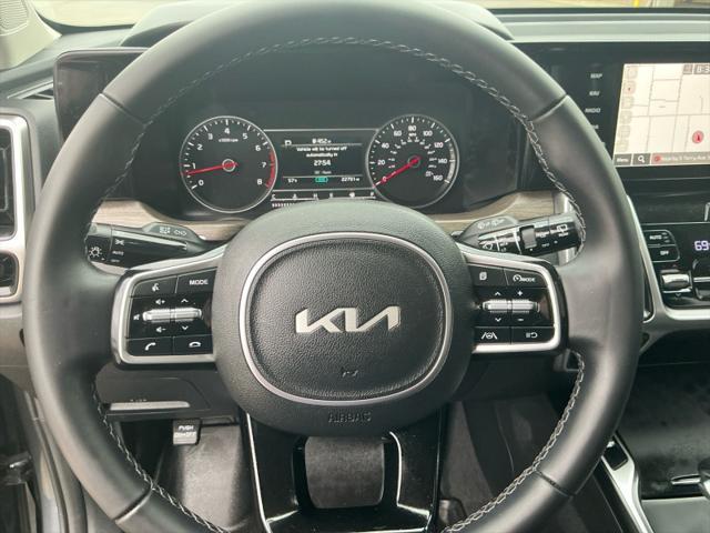 used 2023 Kia Sorento car, priced at $31,999