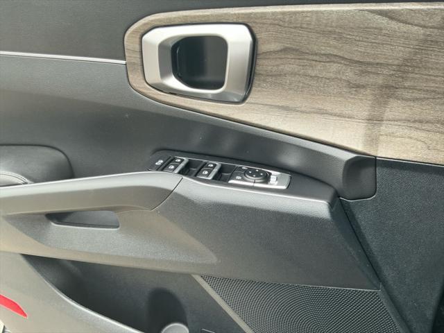 used 2023 Kia Sorento car, priced at $31,999