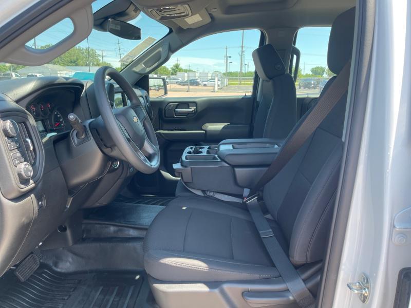 new 2025 Chevrolet Silverado 1500 car, priced at $46,104