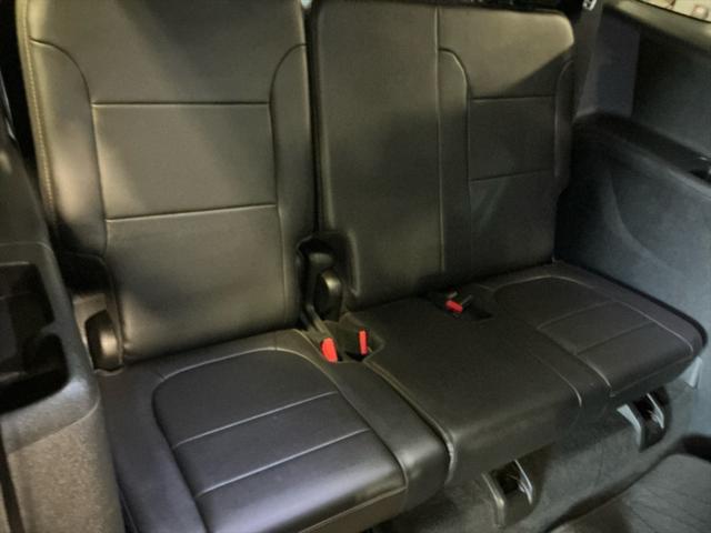 used 2020 Chevrolet Traverse car, priced at $24,999