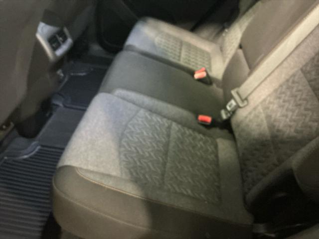 used 2022 Chevrolet Equinox car, priced at $18,999