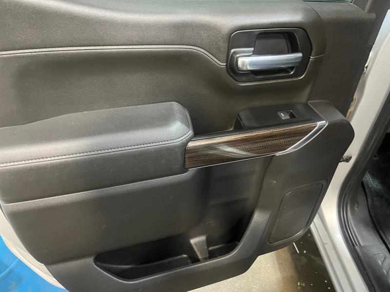 used 2021 Chevrolet Silverado 1500 car, priced at $33,840