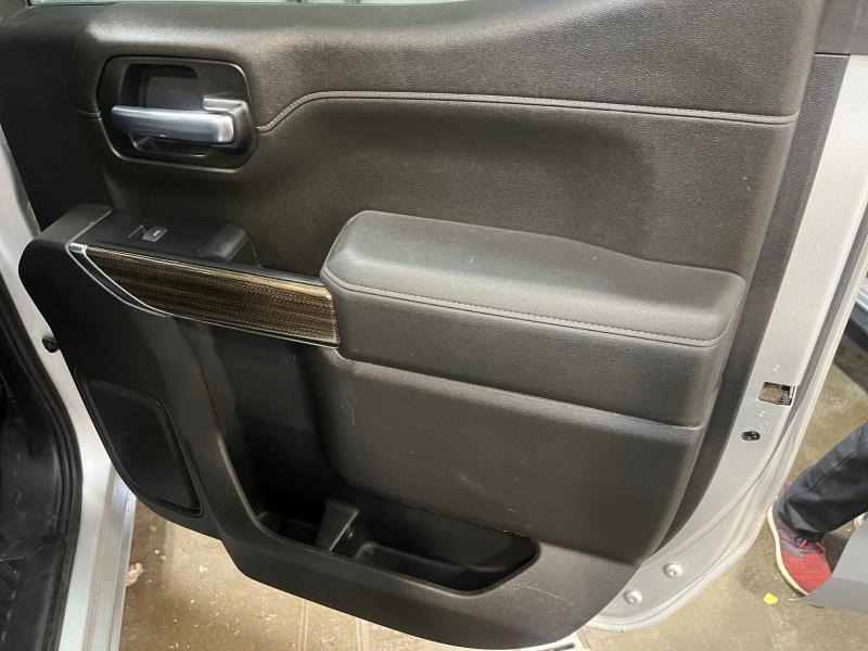 used 2021 Chevrolet Silverado 1500 car, priced at $33,840