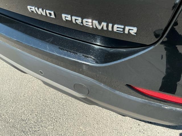 used 2023 Chevrolet Equinox car, priced at $27,499