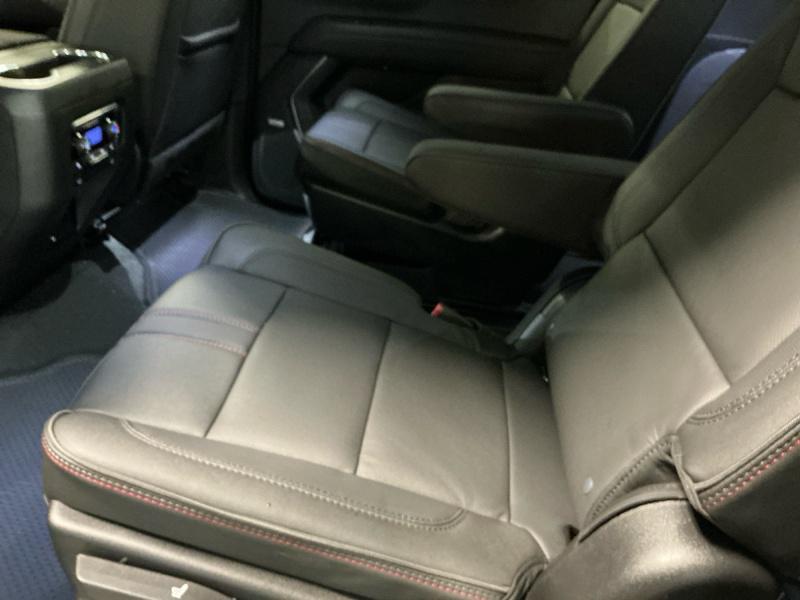 new 2026 Chevrolet Suburban car, priced at $82,639