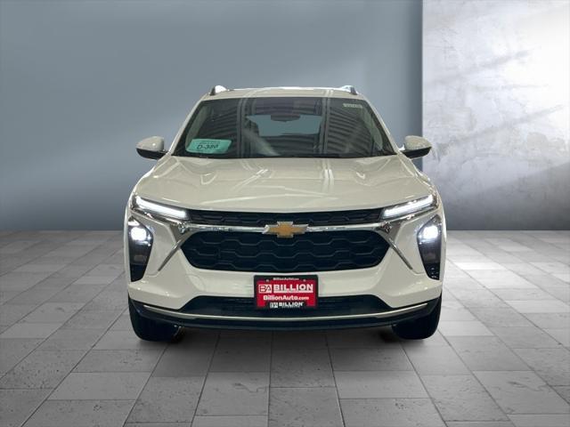 new 2025 Chevrolet Trax car, priced at $26,779