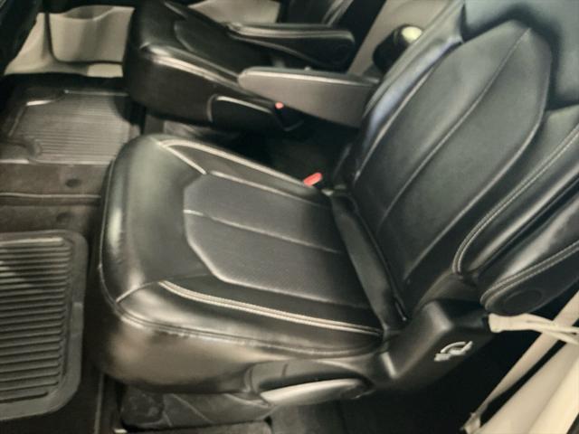 used 2024 Chrysler Pacifica car, priced at $25,499