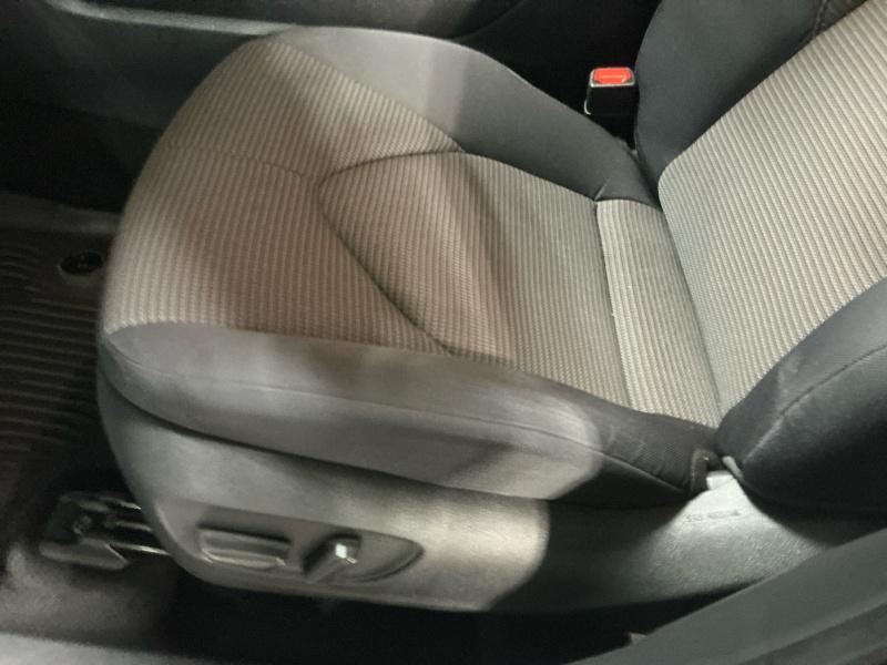 used 2023 Toyota Highlander car, priced at $35,870