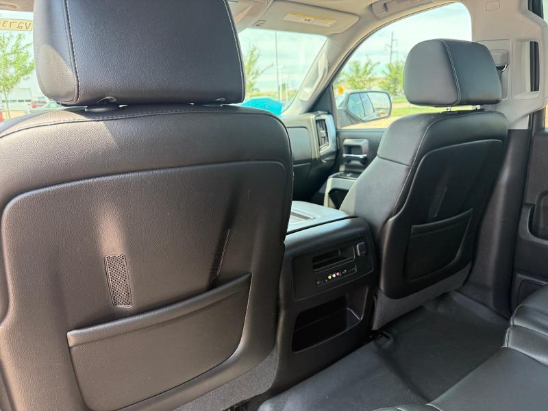used 2015 Chevrolet Silverado 1500 car, priced at $17,890