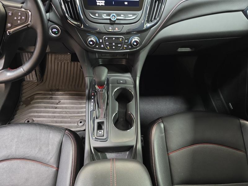 used 2024 Chevrolet Equinox car, priced at $29,995