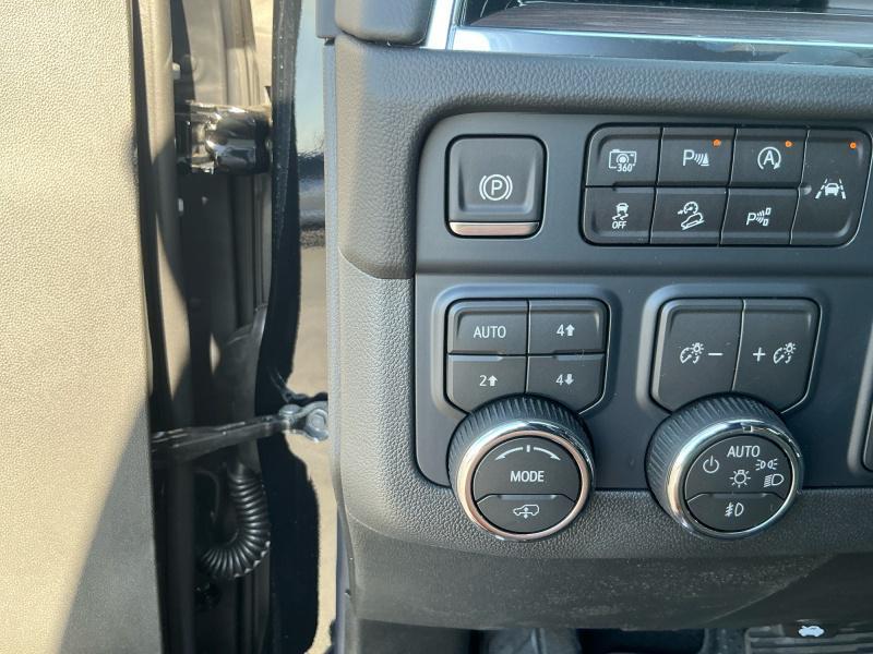 new 2026 Chevrolet Suburban car, priced at $89,599