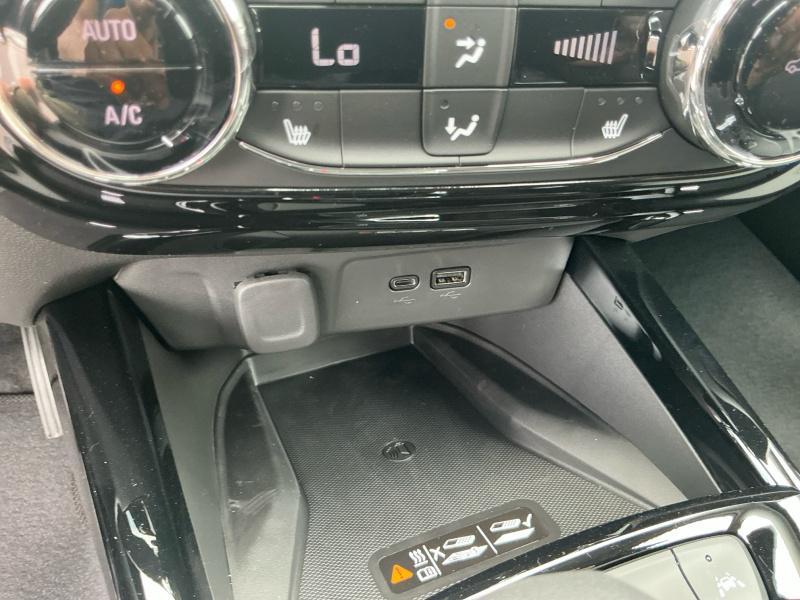 new 2025 Chevrolet Trax car, priced at $25,990