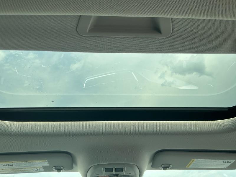 new 2025 Chevrolet Trax car, priced at $25,990