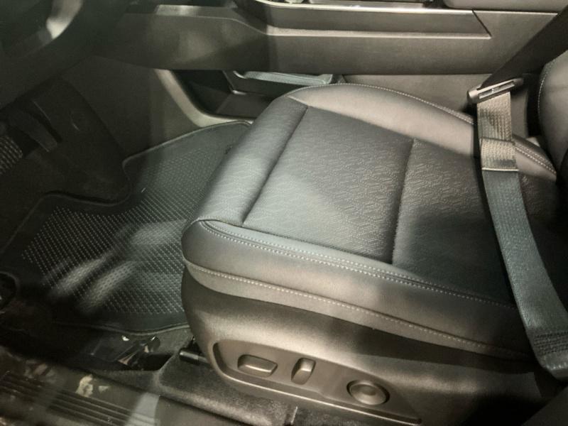 new 2025 Chevrolet Equinox car, priced at $36,990