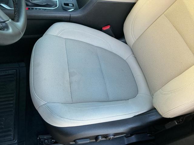used 2023 Chevrolet Traverse car, priced at $37,990