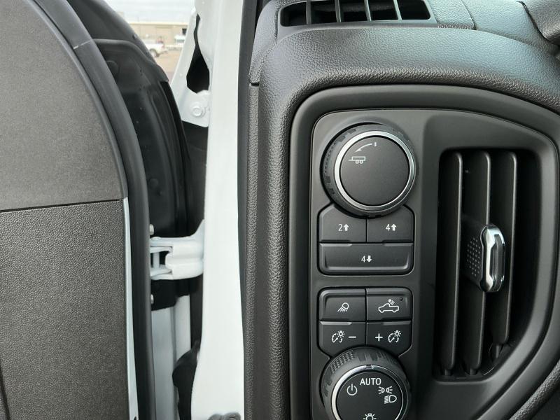 new 2025 Chevrolet Silverado 2500 car, priced at $58,184