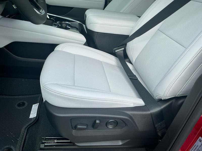 new 2025 Chevrolet Suburban car, priced at $79,990