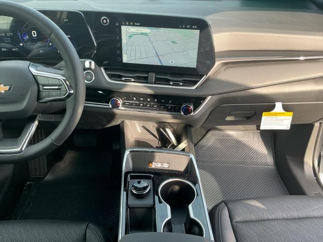 new 2026 Chevrolet Equinox car, priced at $35,114