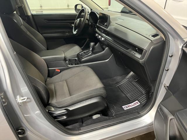 used 2023 Honda CR-V car, priced at $28,999