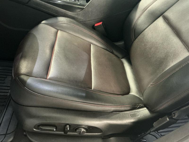 used 2021 Chevrolet Blazer car, priced at $28,999