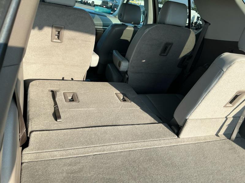 used 2020 Chevrolet Traverse car, priced at $27,980