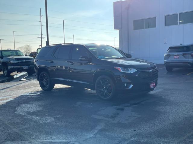 used 2020 Chevrolet Traverse car, priced at $32,990