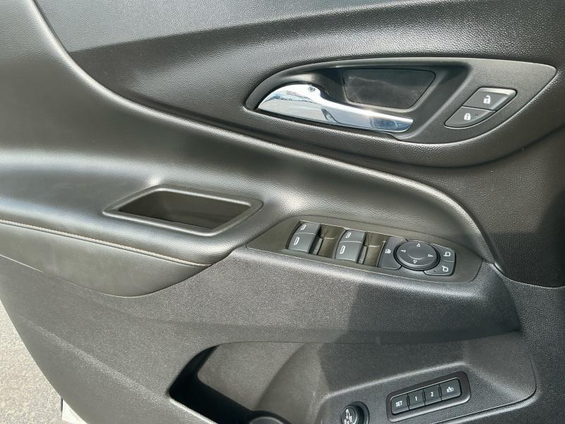 used 2021 Chevrolet Equinox car, priced at $23,499