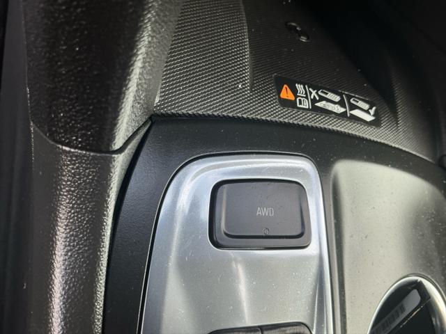 used 2021 Chevrolet Equinox car, priced at $23,499