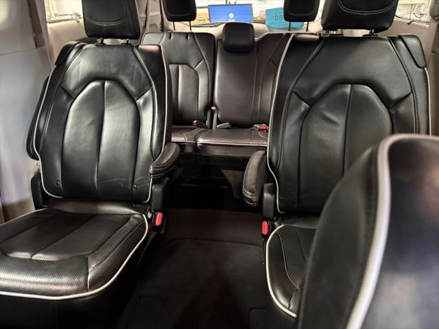 used 2023 Chrysler Pacifica car, priced at $29,999