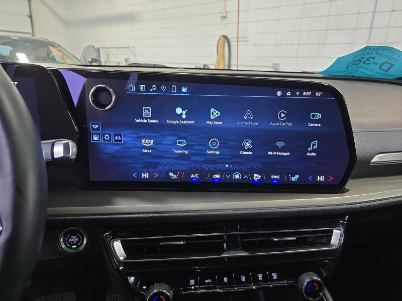 used 2025 Chevrolet Traverse car, priced at $40,999