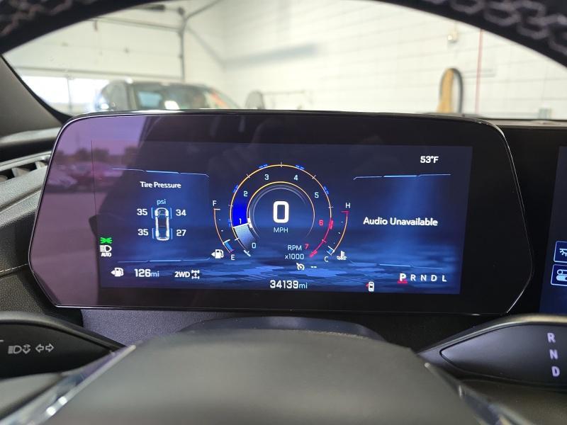 used 2025 Chevrolet Traverse car, priced at $40,999