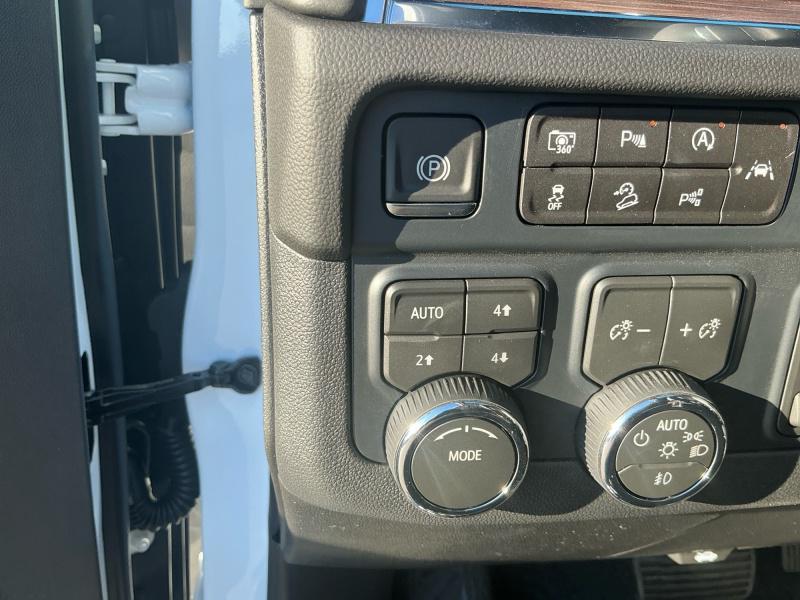 new 2026 Chevrolet Suburban car, priced at $81,934