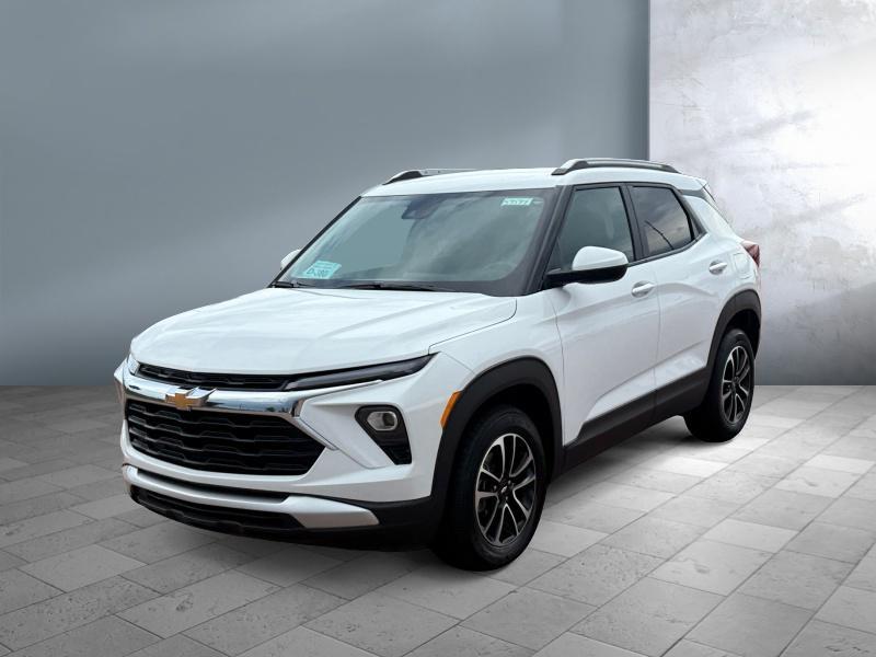 used 2025 Chevrolet TrailBlazer car, priced at $27,499
