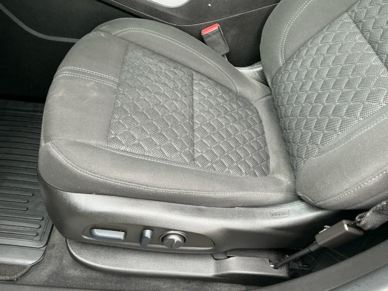 used 2022 Chevrolet Blazer car, priced at $28,490