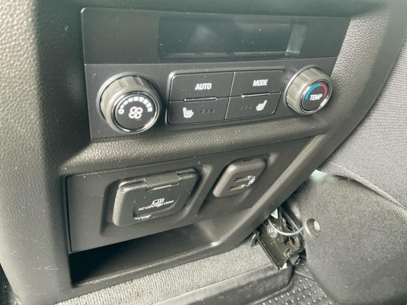 used 2023 Chevrolet Traverse car, priced at $40,995