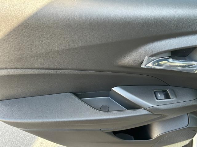 new 2025 Chevrolet Trax car, priced at $25,634