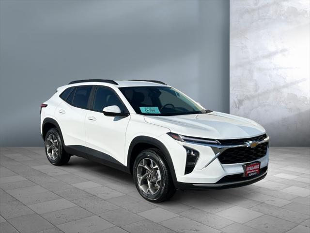 new 2025 Chevrolet Trax car, priced at $25,634