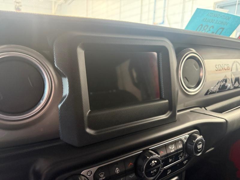 used 2021 Jeep Wrangler Unlimited car, priced at $32,990