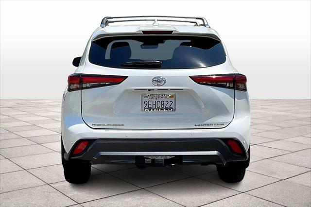 used 2023 Toyota Highlander car, priced at $41,988