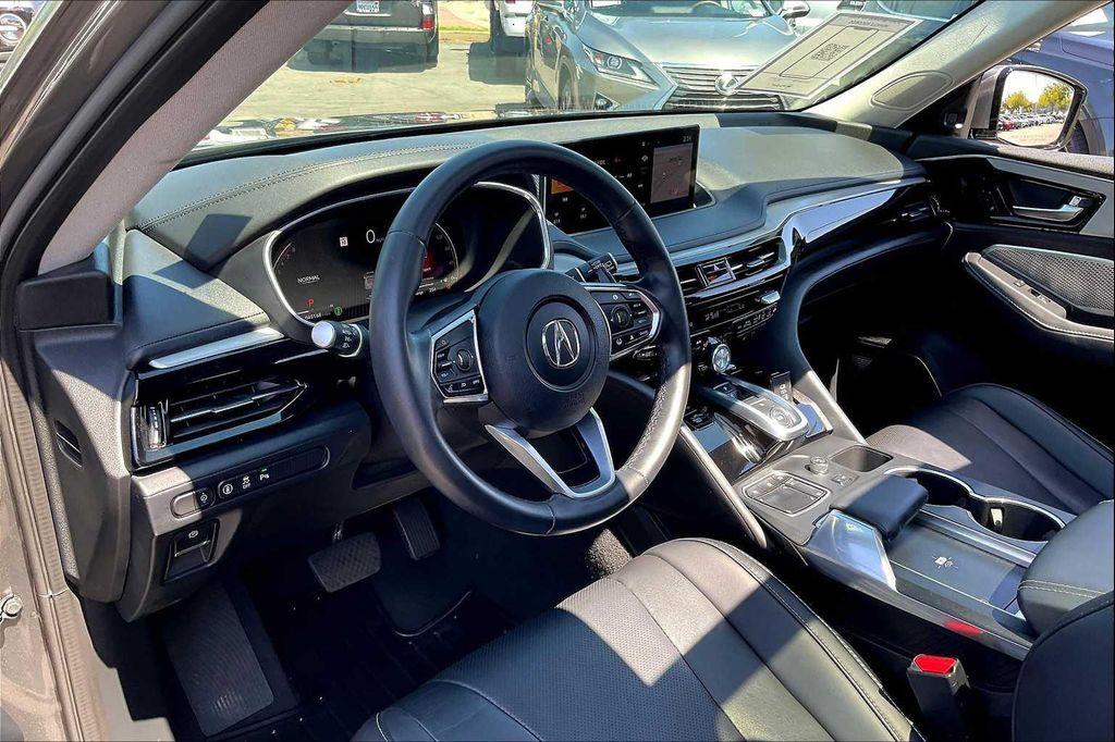 used 2023 Acura MDX car, priced at $42,908