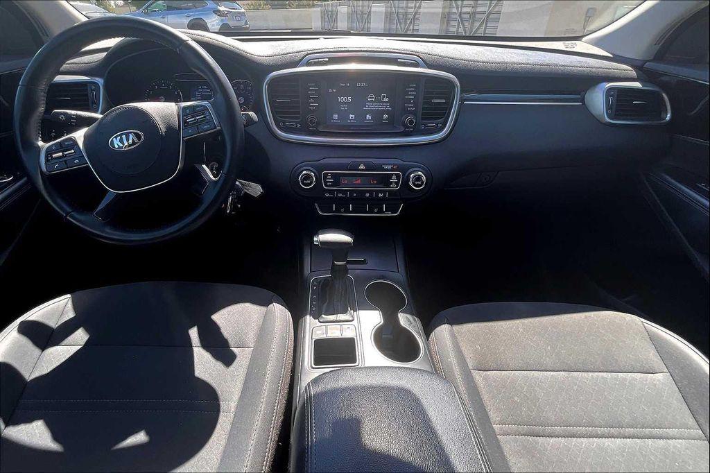 used 2019 Kia Sorento car, priced at $14,900