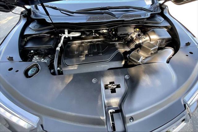 used 2020 Acura MDX car, priced at $32,988